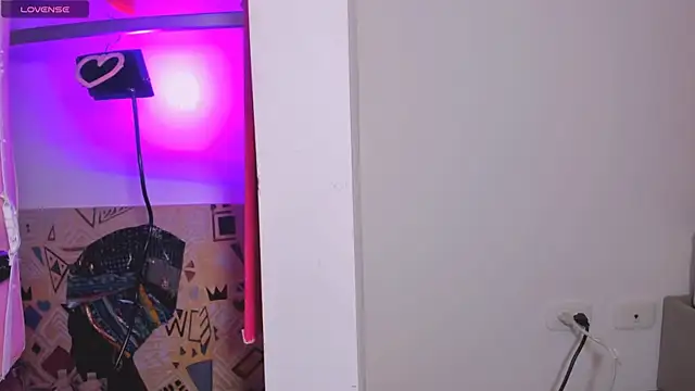 Snapshot of KataFerreira777 chatting on 09/14/25, 12:21 KataFerreira777 online show from 09/14/25, 12:21