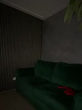 Snapshot of RockQueen_A chatting on 03/11/25, 08:20 RockQueen A online show from 03/11/25, 08:20