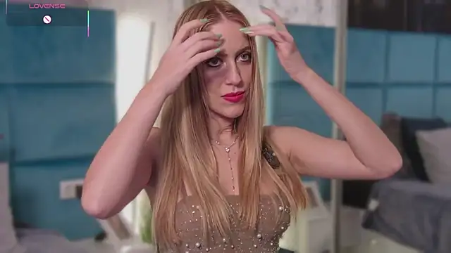 Snapshot of RockQueen_A chatting on 09/30/25, 05:34 RockQueen A online show from 09/30/25, 05:34