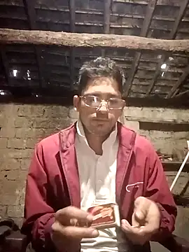 Snapshot of SunnyleoneBG chatting on 12/05/24, 01:58 SunnyleoneBG online show from 12/05/24, 01:58