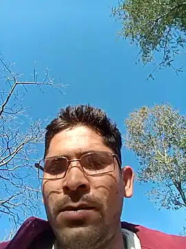 Snapshot of SunnyleoneBG chatting on 12/06/24, 09:32 SunnyleoneBG online show from 12/06/24, 09:32