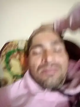 Snapshot of SunnyleoneBG chatting on 12/08/24, 11:03 SunnyleoneBG online show from 12/08/24, 11:03