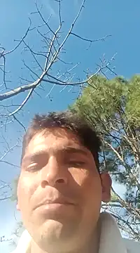 Snapshot of SunnyleoneBG chatting on 12/15/24, 04:40 SunnyleoneBG online show from 12/15/24, 04:40