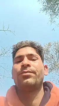 Snapshot of SunnyleoneBG chatting on 12/20/24, 07:44 SunnyleoneBG online show from 12/20/24, 07:44