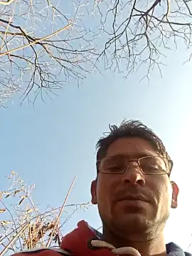 Snapshot of SunnyleoneBG chatting on 12/29/24, 04:48 SunnyleoneBG online show from 12/29/24, 04:48