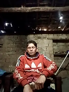 Snapshot of SunnyleoneBG chatting on 01/05/25, 06:02 SunnyleoneBG online show from 01/05/25, 06:02