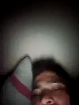 Snapshot of SunnyleoneBG chatting on 02/14/25, 06:19 SunnyleoneBG online show from 02/14/25, 06:19