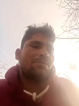 Snapshot of SunnyleoneBG chatting on 02/18/25, 03:10 SunnyleoneBG online show from 02/18/25, 03:10