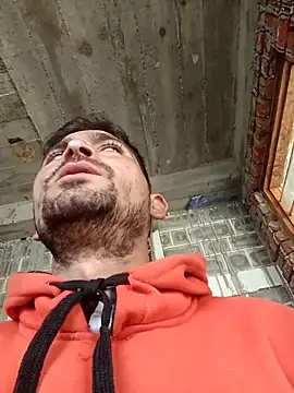 Snapshot of SunnyleoneBG chatting on 02/22/25, 07:01 SunnyleoneBG online show from 02/22/25, 07:01