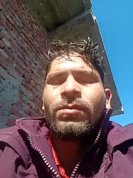 Snapshot of SunnyleoneBG chatting on 03/08/25, 04:45 SunnyleoneBG online show from 03/08/25, 04:45