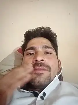 Snapshot of SunnyleoneBG chatting on 03/21/25, 11:33 SunnyleoneBG online show from 03/21/25, 11:33