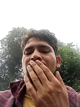 Snapshot of SunnyleoneBG chatting on 09/15/25, 03:50 SunnyleoneBG online show from 09/15/25, 03:50