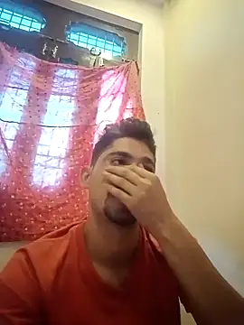 Snapshot of SunnyleoneBG chatting on 10/06/25, 02:53 SunnyleoneBG online show from 10/06/25, 02:53