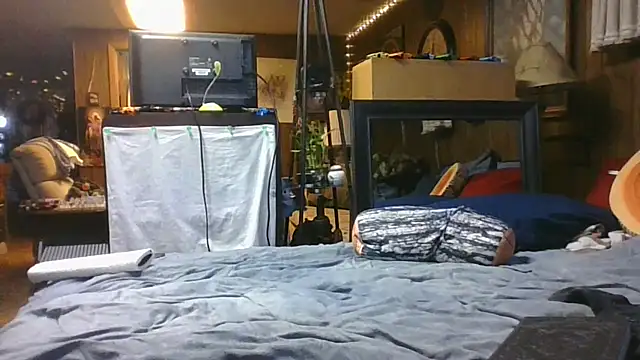 Makowboy online show from 09/30/25, 06:02