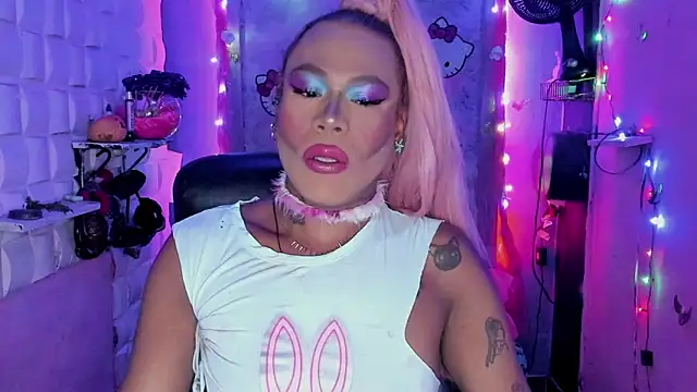 Snapshot of tsviolett chatting on 12/30/24, 05:34 tsviolett online show from 12/30/24, 05:34