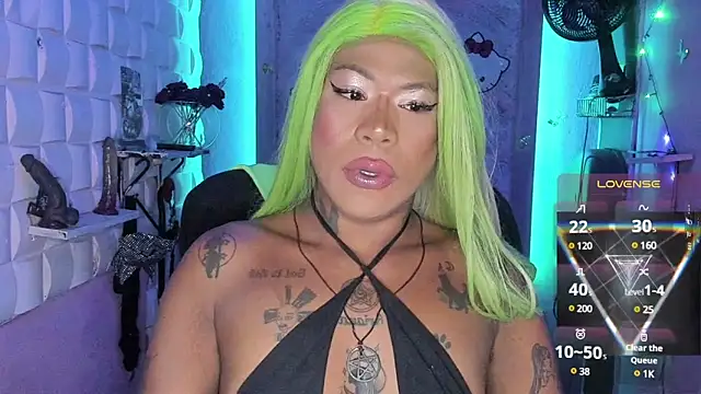 Snapshot of tsviolett chatting on 02/11/25, 09:25 tsviolett online show from 02/11/25, 09:25