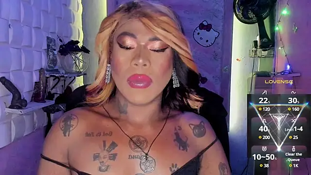 Snapshot of tsviolett chatting on 02/20/25, 09:42 tsviolett online show from 02/20/25, 09:42