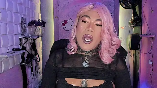 Snapshot of tsviolett chatting on 03/20/25, 05:58 tsviolett online show from 03/20/25, 05:58