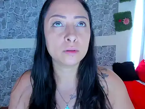 julybravo online show from 09/09/25, 03:11