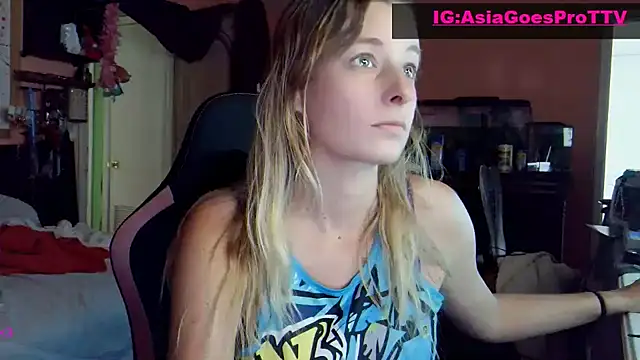 Snapshot of AsiaGoesPro chatting on 07/29/26, 01:31 AsiaGoesPro online show from 07/29/26, 01:31