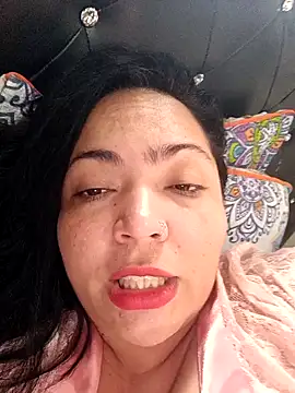 Snapshot of NIKOLE1301 chatting on 01/24/25, 07:49 NIKOLE1301 online show from 01/24/25, 07:49