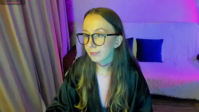 CurlySteph online show from 09/21/25, 03:24