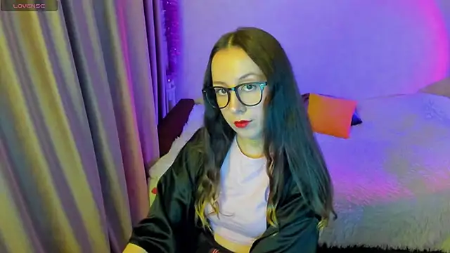 CurlySteph online show from 10/01/25, 10:16