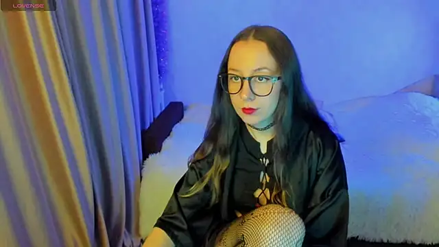 CurlySteph online show from 10/03/25, 04:15