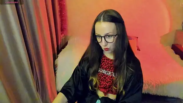 CurlySteph online show from 10/20/25, 07:14