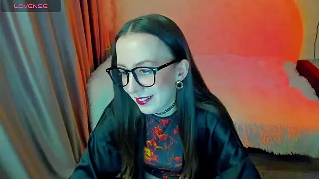 Snapshot of CurlySteph chatting on 03/29/26, 06:30 CurlySteph online show from 03/29/26, 06:30