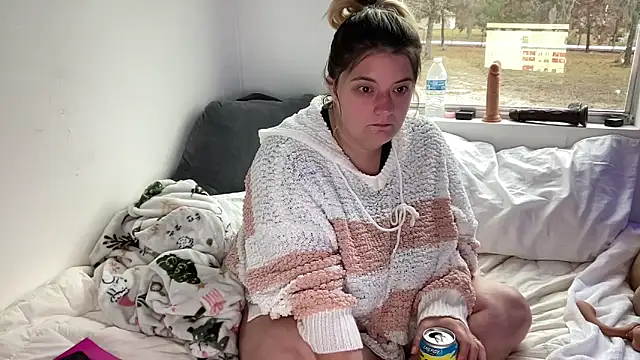 magicsparkles online show from 12/18/24, 02:17