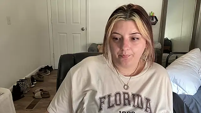 magicsparkles online show from 02/05/25, 09:07