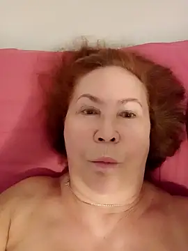 Hottie-Mom online show from 09/14/25, 08:13