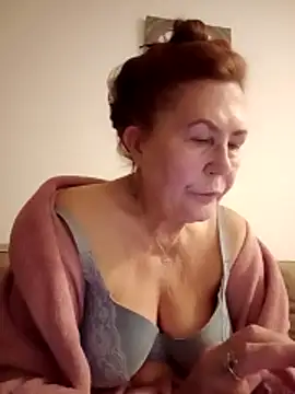 Hottie-Mom online show from 02/12/26, 08:59