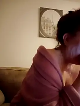 Hottie-Mom online show from 02/25/26, 10:08