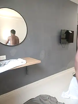 Snapshot of indianbulldelhi chatting on 10/07/25, 01:25 indianbulldelhi online show from 10/07/25, 01:25