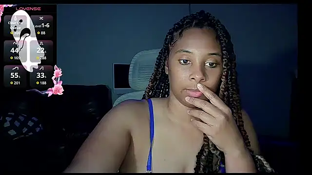 Snapshot of sassyslayz chatting on 10/20/25, 02:34 sassyslayz online show from 10/20/25, 02:34