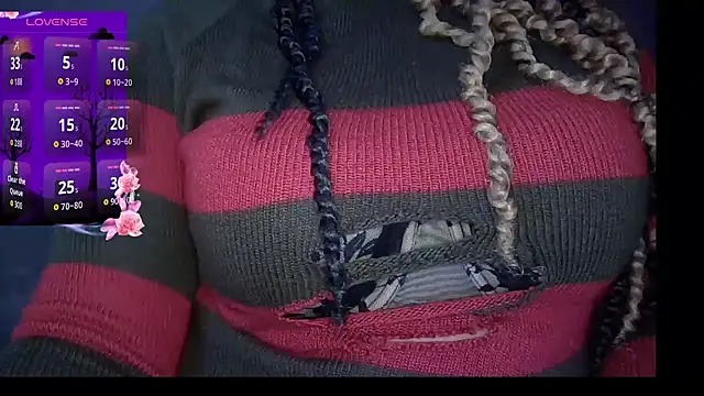 Snapshot of sassyslayz chatting on 10/27/25, 02:48 sassyslayz online show from 10/27/25, 02:48