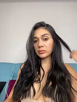 Snapshot of LaanaCooper chatting on 02/28/25, 06:52 LaanaCooper online show from 02/28/25, 06:52