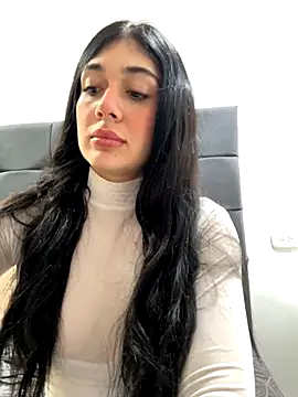 Snapshot of LaanaCooper chatting on 09/18/25, 04:31 LaanaCooper online show from 09/18/25, 04:31