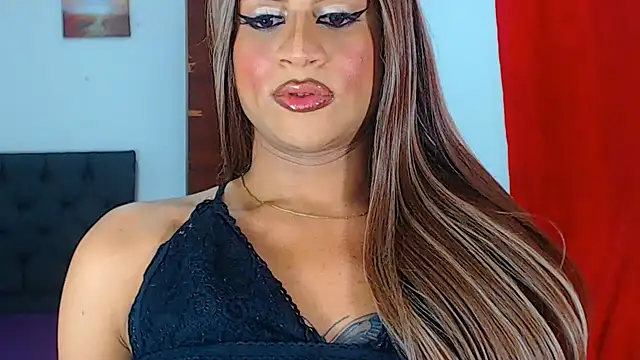 Snapshot of Valenntyna chatting on 12/22/24, 03:22 Valenntyna online show from 12/22/24, 03:22