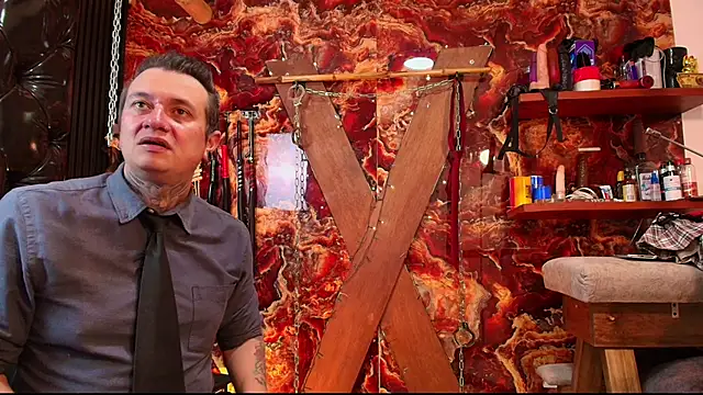 Snapshot of boy_n_girl chatting on 03/18/26, 03:59 boy n girl online show from 03/18/26, 03:59