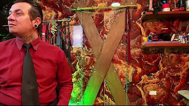 Snapshot of boy_n_girl chatting on 03/30/26, 10:49 boy n girl online show from 03/30/26, 10:49