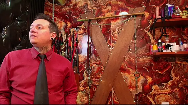 Snapshot of boy_n_girl chatting on 04/18/26, 10:41 boy n girl online show from 04/18/26, 10:41