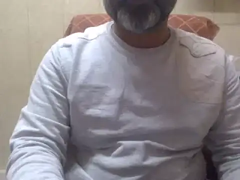 hairymaster95 online show from 12/15/24, 07:24