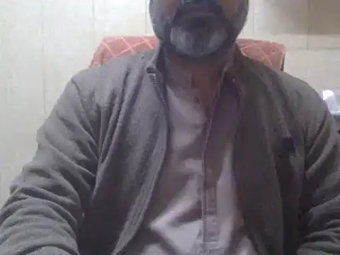 hairymaster95 online show from 12/20/24, 04:31