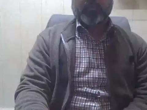 hairymaster95 online show from 12/24/24, 12:22