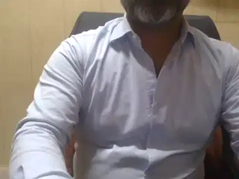 hairymaster95 online show from 02/10/25, 07:47