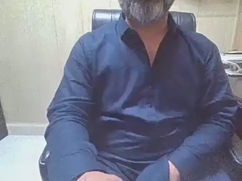 hairymaster95 online show from 04/11/26, 08:29