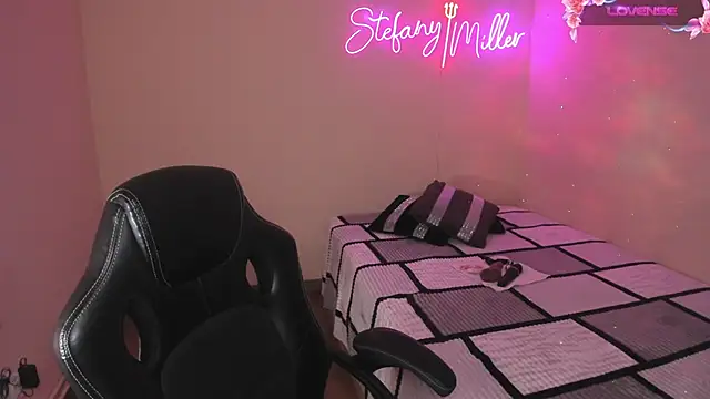 stefany miller77 online show from 02/13/25, 01:26